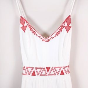 ✨NWT✨ Geometric Embroidered Ivory Linen Maxi Dress